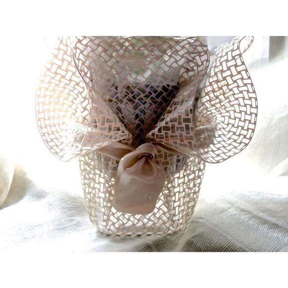 Vintage Flower Pot, Mother's Day Planter, 10 x 6 inch,  Vintage Planters - Picture 1 of 5